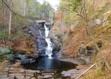 Raymondskill Falls